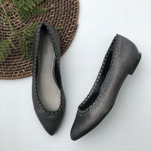 Pour La Victoire Flats Point Pointed Toe Gray Studded Embellished Flats Size 9.5